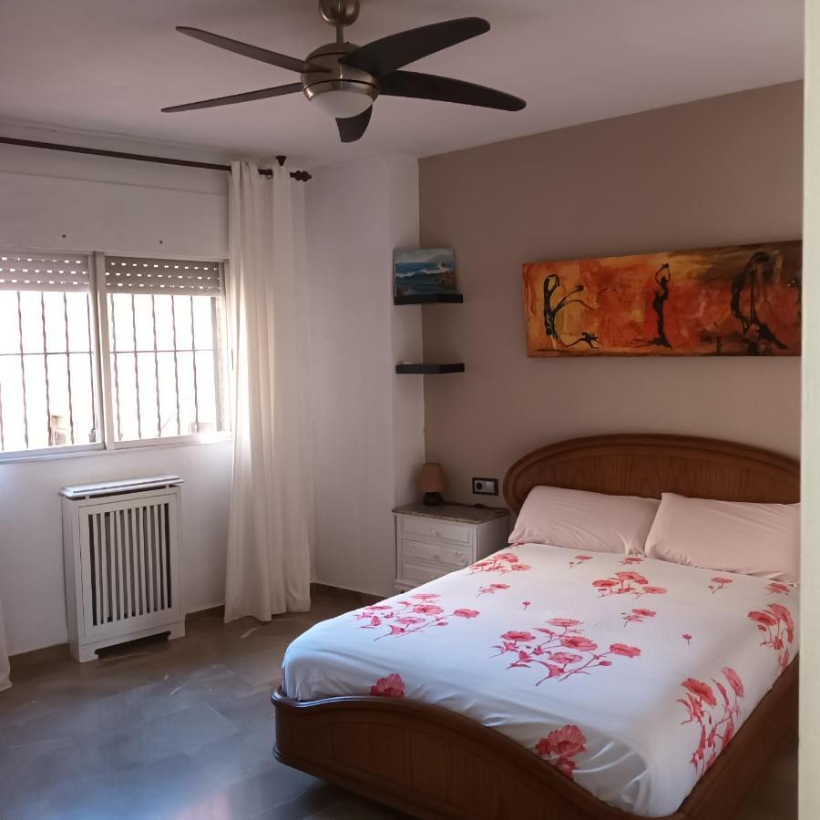 Piso En El Centro De Granada Con Garaje Incluido Gratis Apartment Exterior foto
