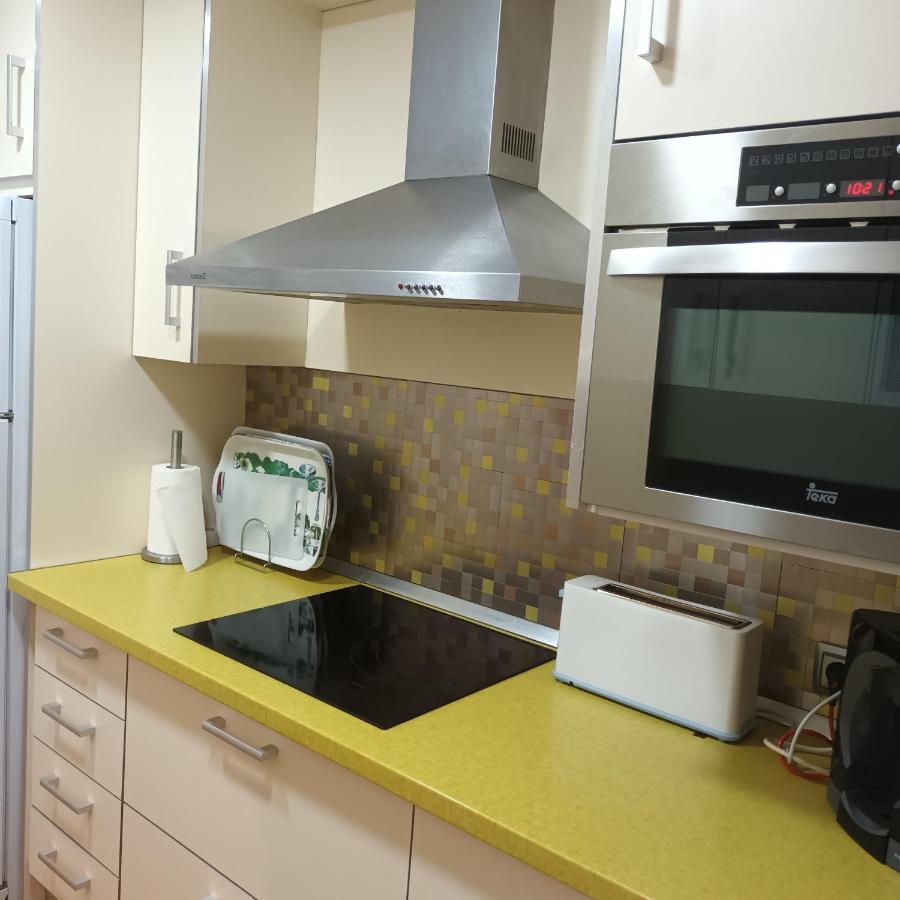 Piso En El Centro De Granada Con Garaje Incluido Gratis Apartment Exterior foto